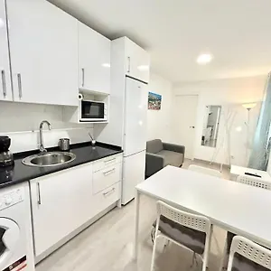 Metro Avenida De America 09 Apartamento